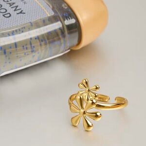 Stainless Steel Flower Adjustable Ring